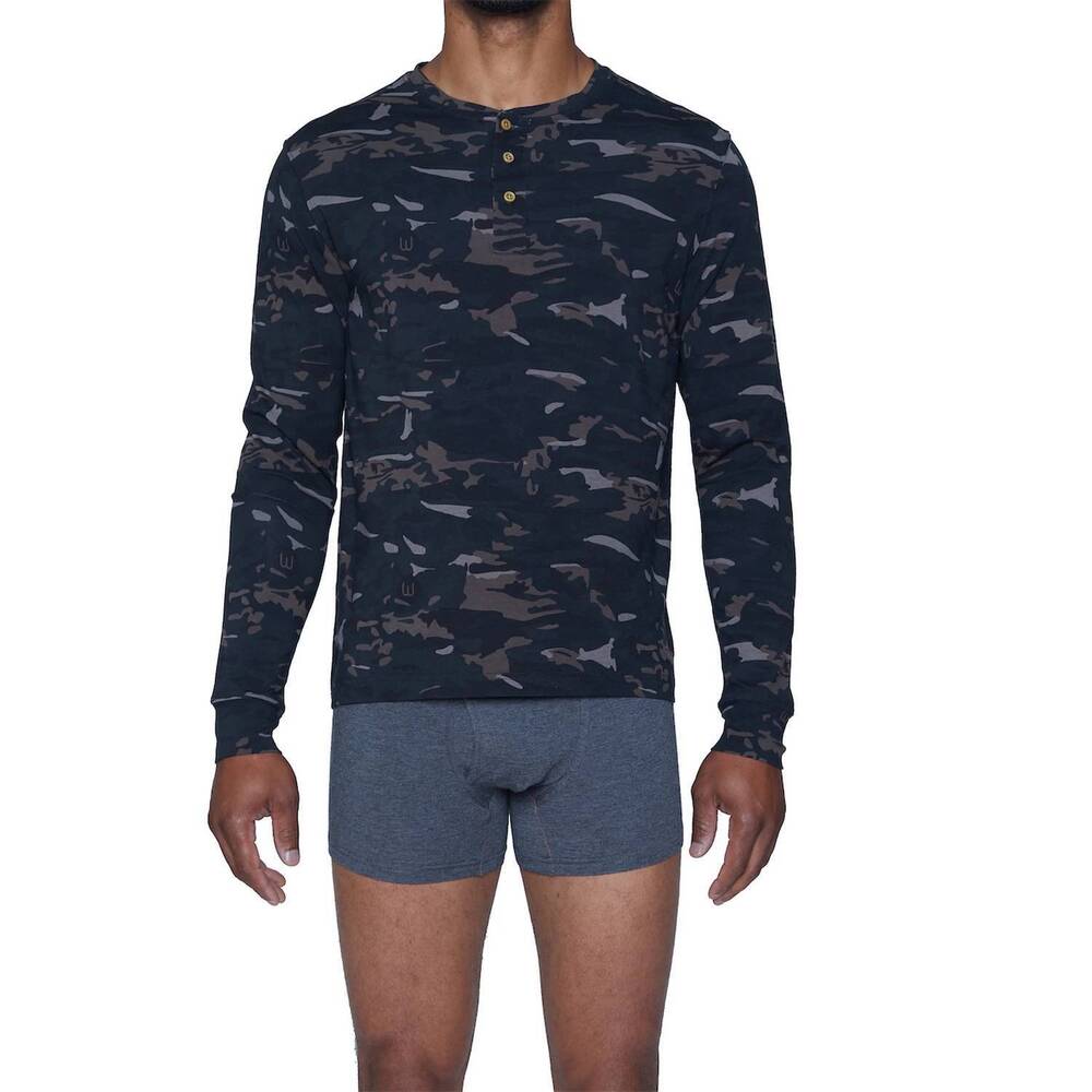 NEW WOOD henley lounge shirt in forest camo